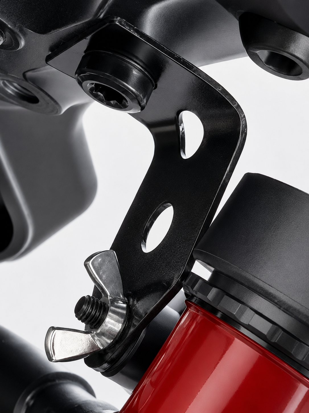 Bracket Tree installed on a 2024 MT-09 holding the rear brake reservoir